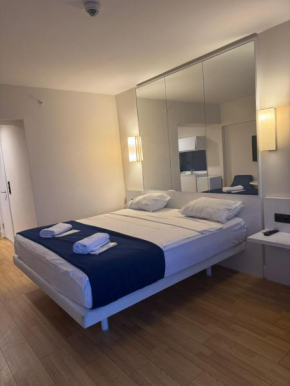 Wavefront Residence